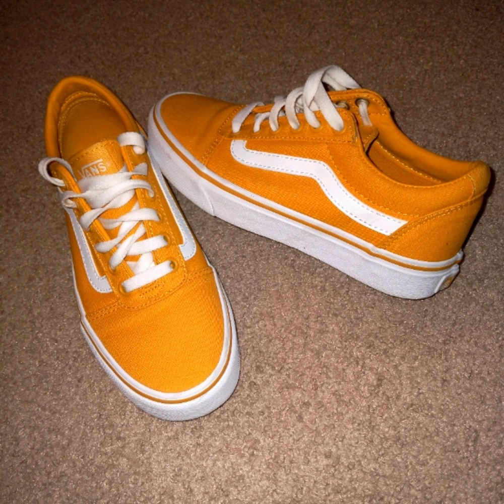 Girls Vans